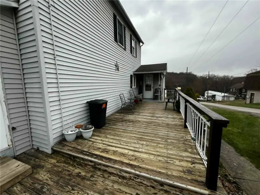 1027 1st St, Kittanning, PA 16201 - #3