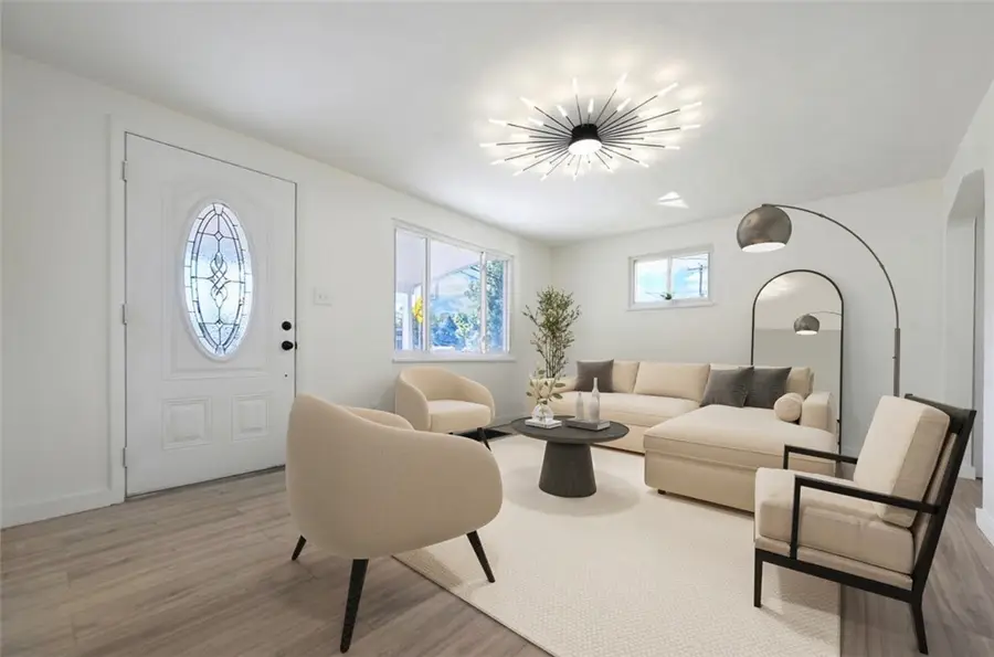 4619 Greensprings Ave, West Mifflin, PA 15122 - #2