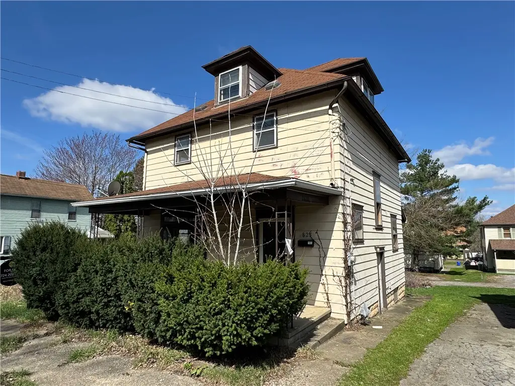 825 Morton St, New Castle, PA 16101 - #1