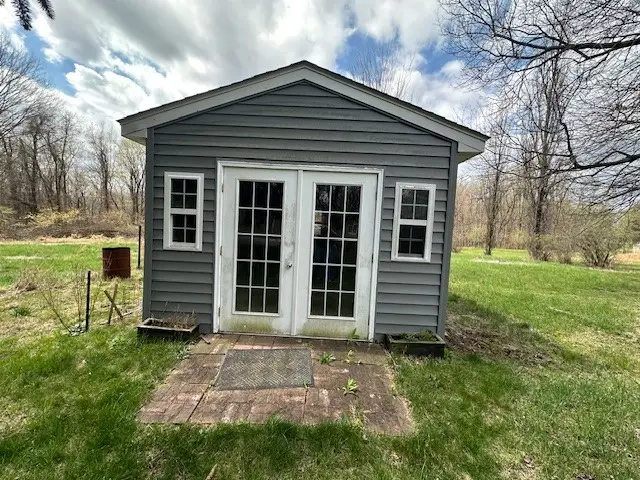 360 Dappenbrook Rd, Beaver, PA 15009 - #2