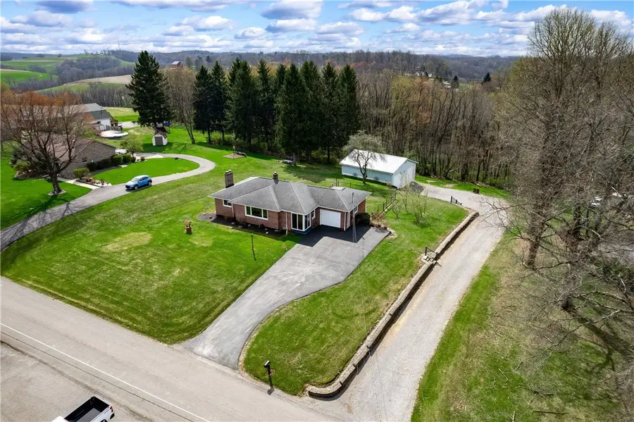 120 Valley View Dr, Butler, PA 16002 - #3