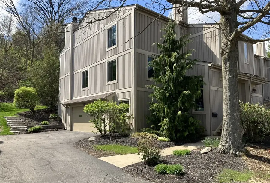 1548 Pineview Drive, Pittsburgh, PA 15241 - #2