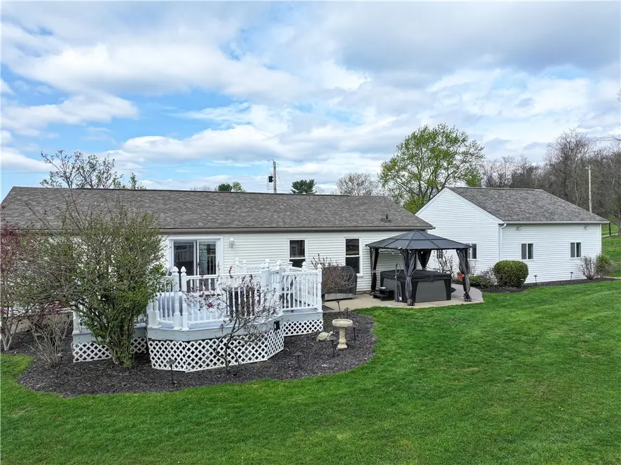 1616 Glenn St, Sturgeon, PA 15057 - #2