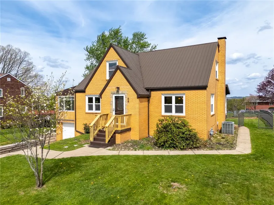 68 Herbst Rd, Coraopolis, PA 15108 - #2