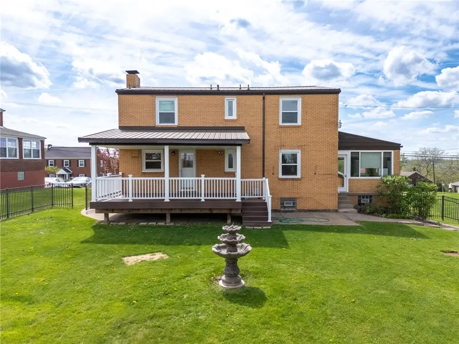 68 Herbst Rd, Coraopolis, PA 15108 - #3