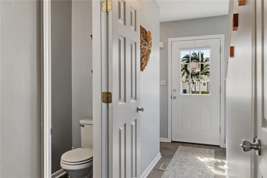 1427 Yorktown Dr, Lawrence, PA 15055 - #3