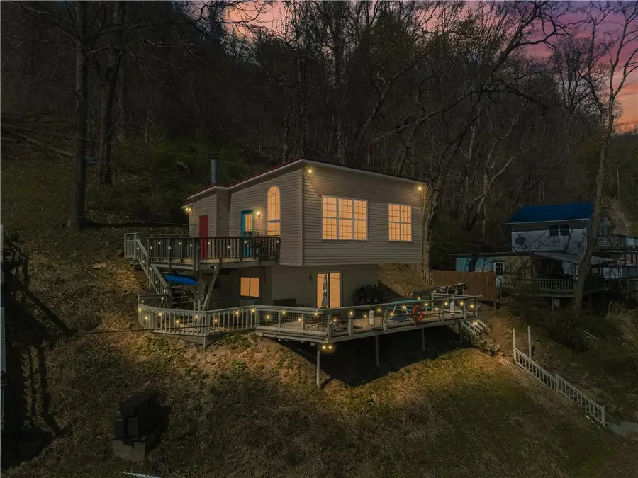 2711 Lakeview Rd, Confluence, PA 15424 - #3