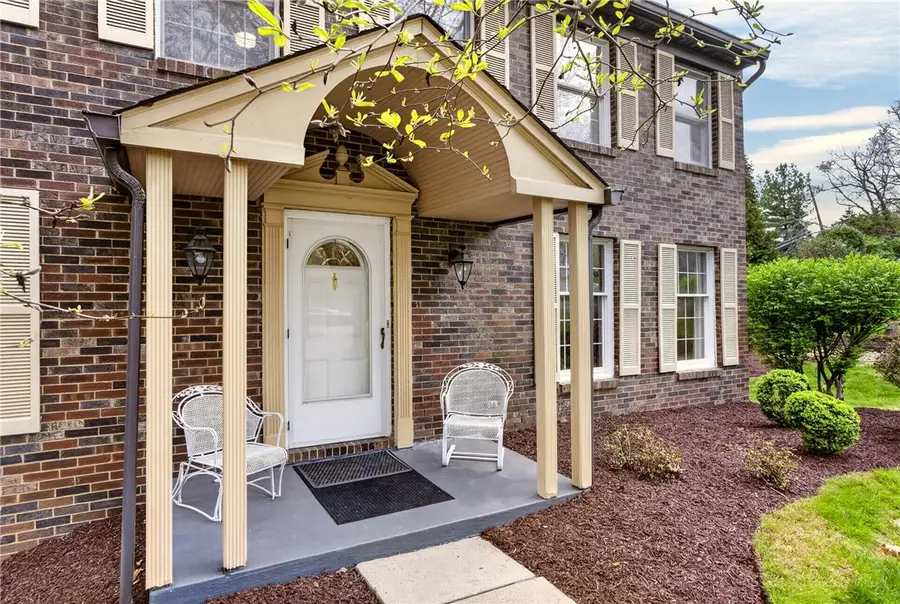 864 Eisenhower Drive, Pittsburgh, PA 15228 - #2