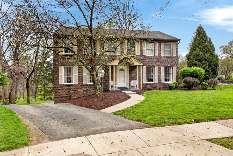 864 Eisenhower Drive, Pittsburgh, PA 15228 - #3