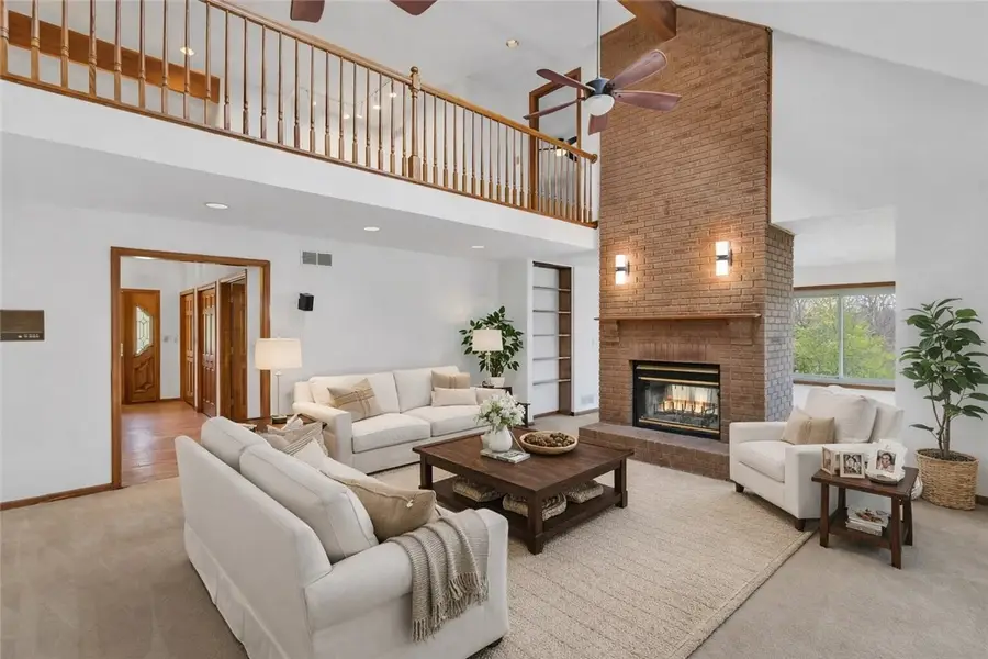 944 Lowber Rd, Irwin, PA 15642 - #2