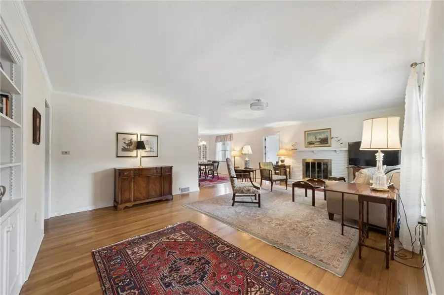 600 N Maple Avenue, Greensburg, PA 15601 - #3