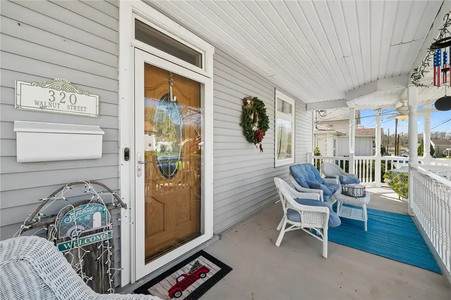 320 Walnut St, Zelienople, PA 16063 - #2