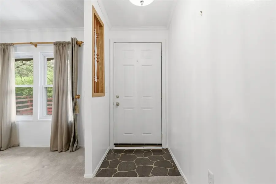 53 Stratford Court, Carnegie, PA 15106 - #2