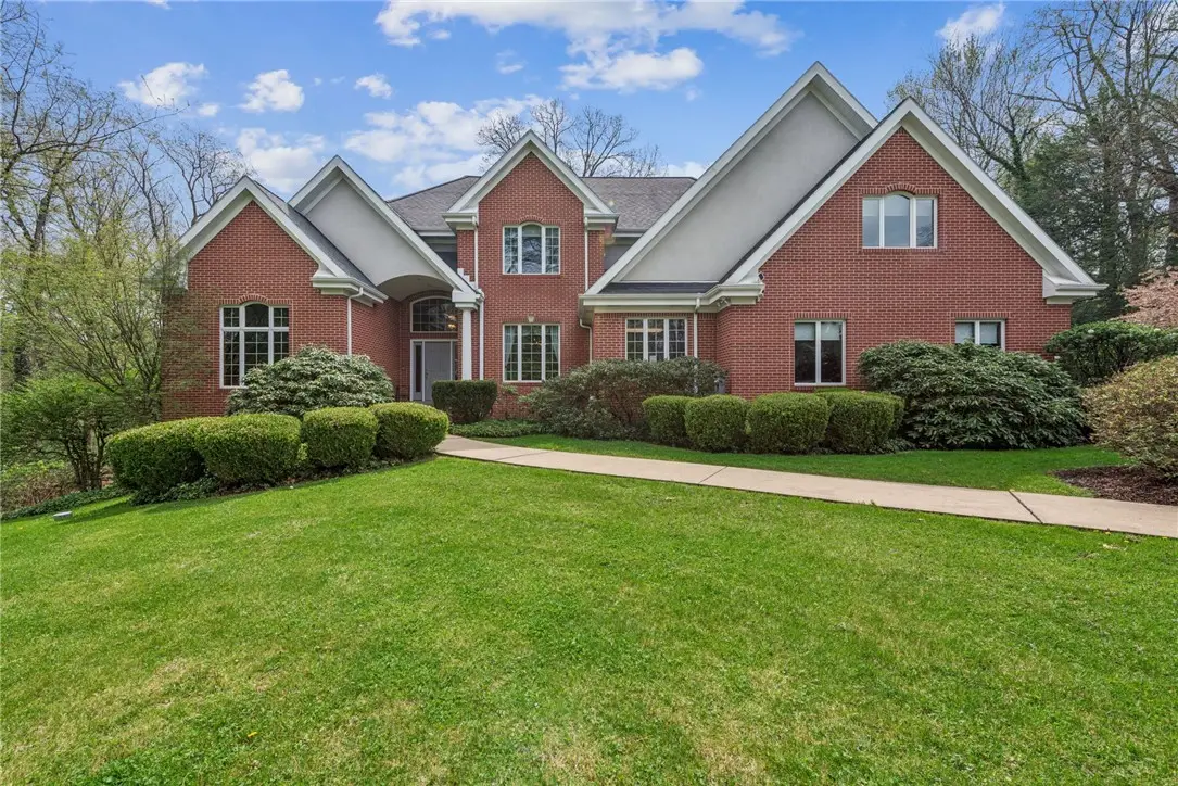 542 Hamilton Ave, Latrobe, PA 15650 - #1