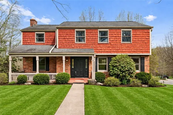 115 Oakdale Drive, Zelienople, PA 16063