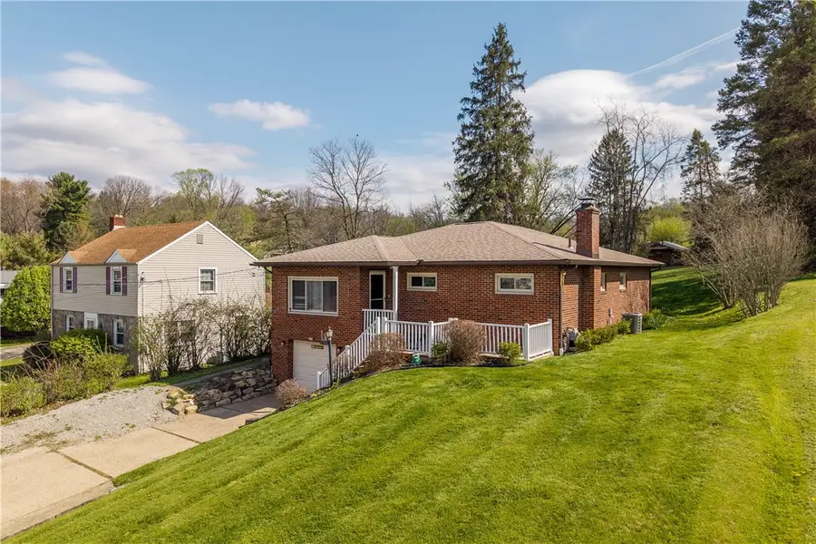 314 Franklin Farms Rd, Washington, PA 15301 - #2