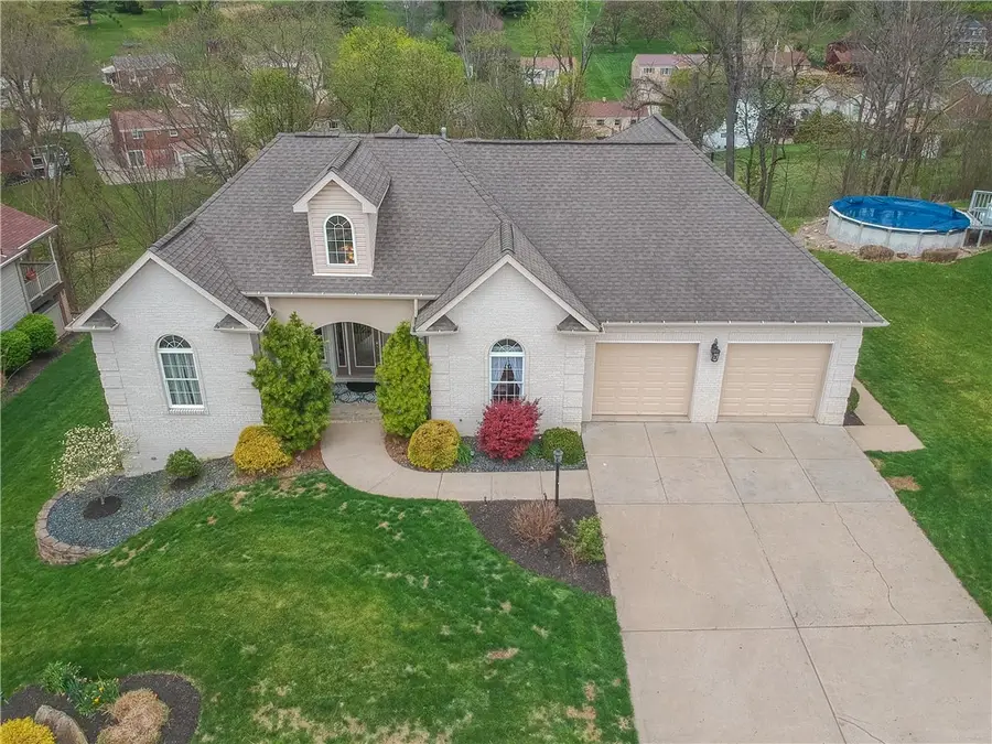 22 Sunridge Drive, Coraopolis, PA 15108 - #2