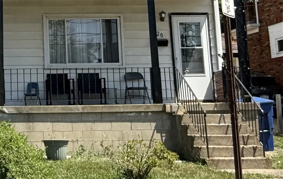 120 Greydon Ave, McKees Rocks, PA 15136 - #2