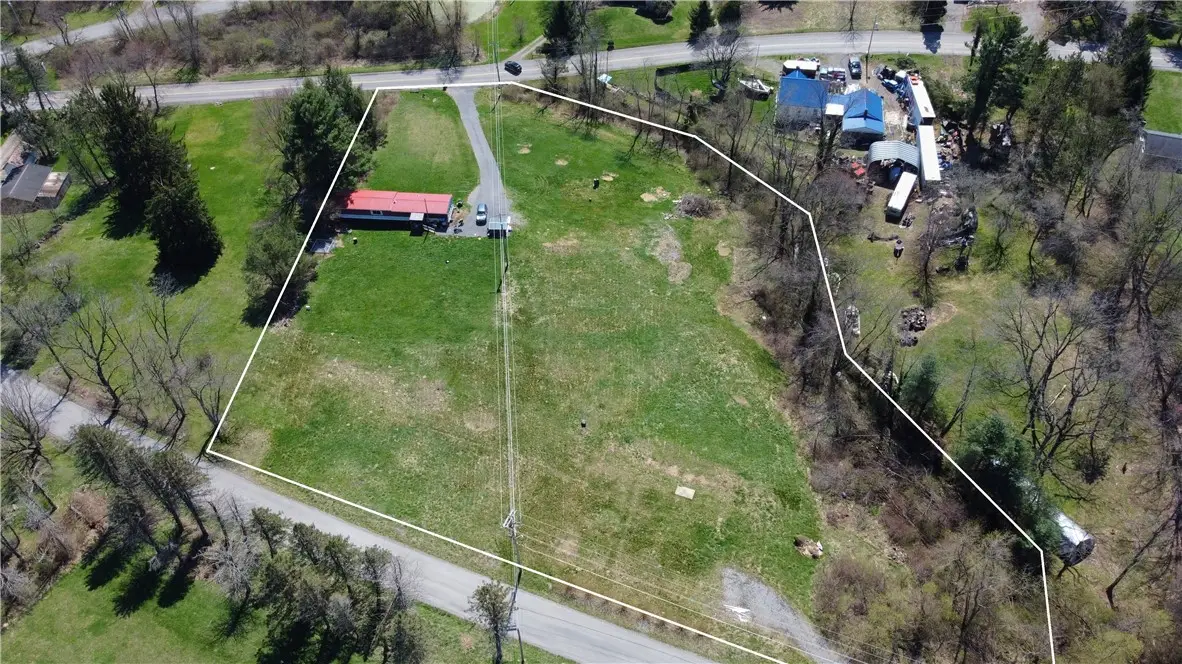 1393 Hooker Rd, Karns City, PA 16041 - #1