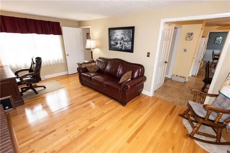 5037 Sunnyslope Dr, Gibsonia, PA 15044 - #3