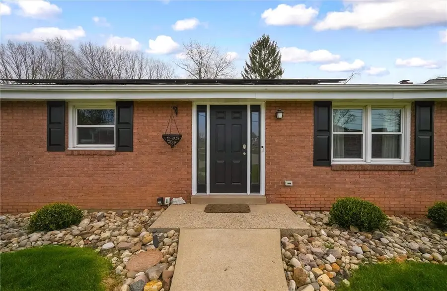 477 Terazzo Dr, Allison Park, PA 15101 - #2