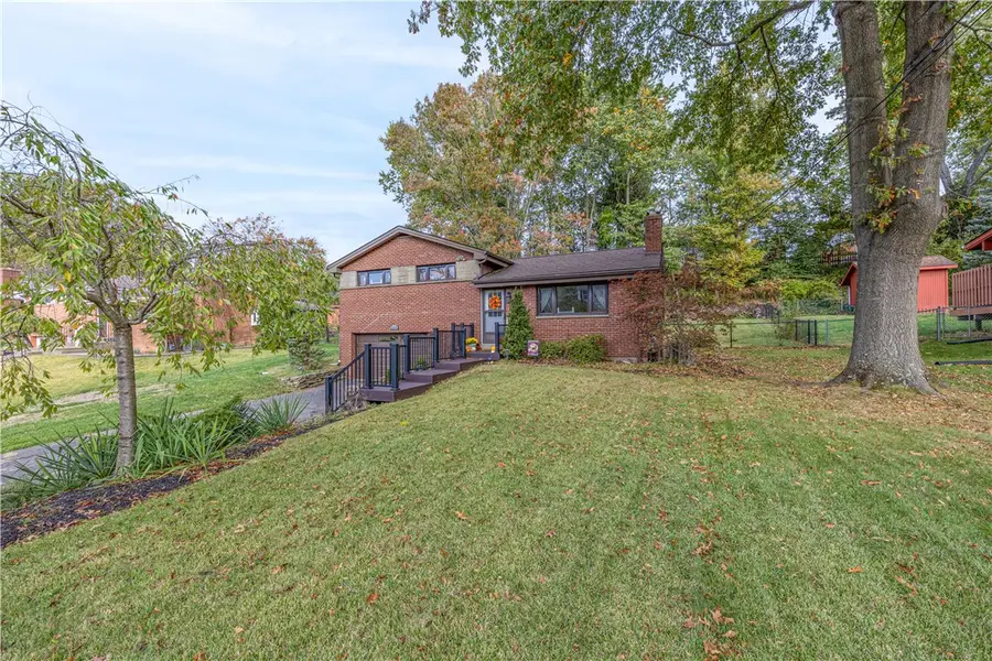 624 Fort Couch Rd, Pittsburgh, PA 15241 - #2