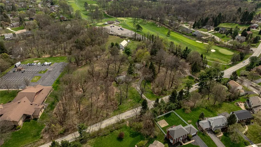 2168 Reis Run Rd, Pittsburgh, PA 15237 - #2