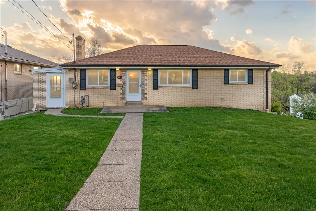 583 Hillcrest Ave, Stowe, PA 15136 - #1