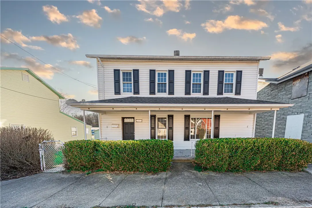 322 E Barr St, McDonald, PA 15057 - #1