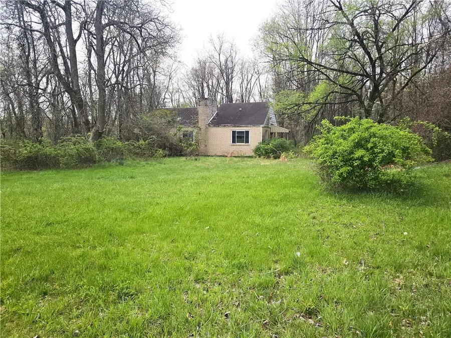 6079 William Penn Hwy, Export, PA 15632 - #2