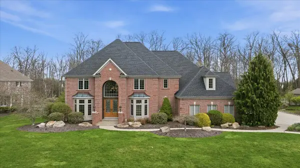 112 Mirage Drive, Cranberry Twp, PA 16066