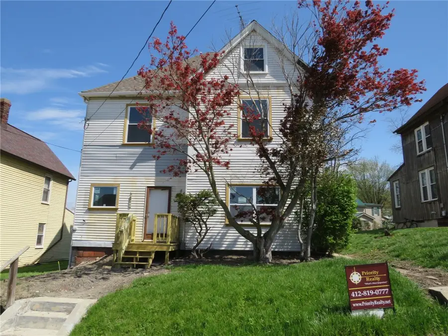 1250 Summerlea Ave, Washington, PA 15301 - #2