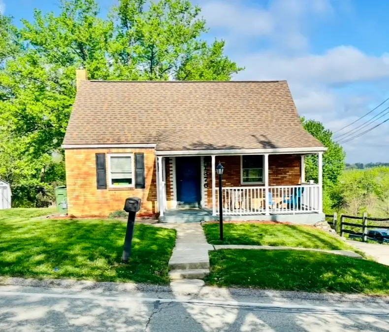 1376 Hamilton Road, Pittsburgh, PA 15234 - #1