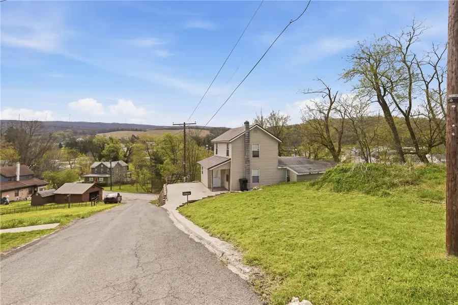 3 Chestnut Street, Meyersdale, PA 15552 - #2