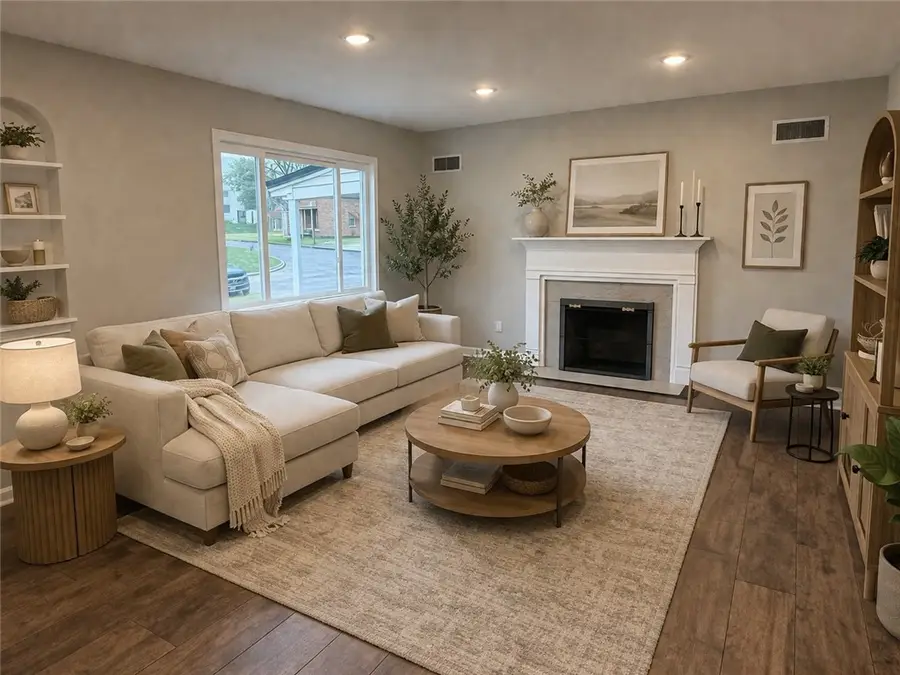 748 Pershing St, Ellwood City, PA 16117 - #3