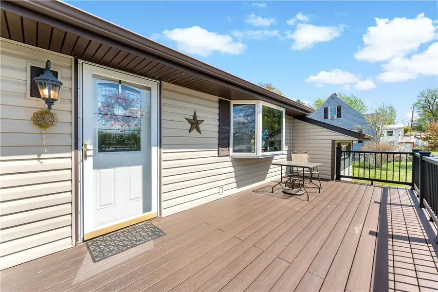 9 Midway Dr, McKees Rocks, PA 15136 - #2