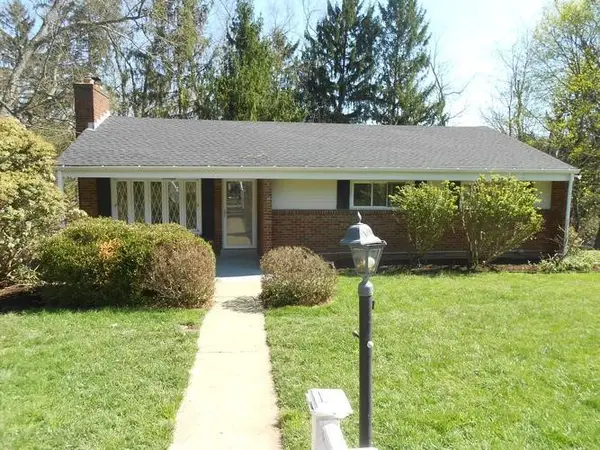 3828 Arizona Dr, Allison Park, PA 15101