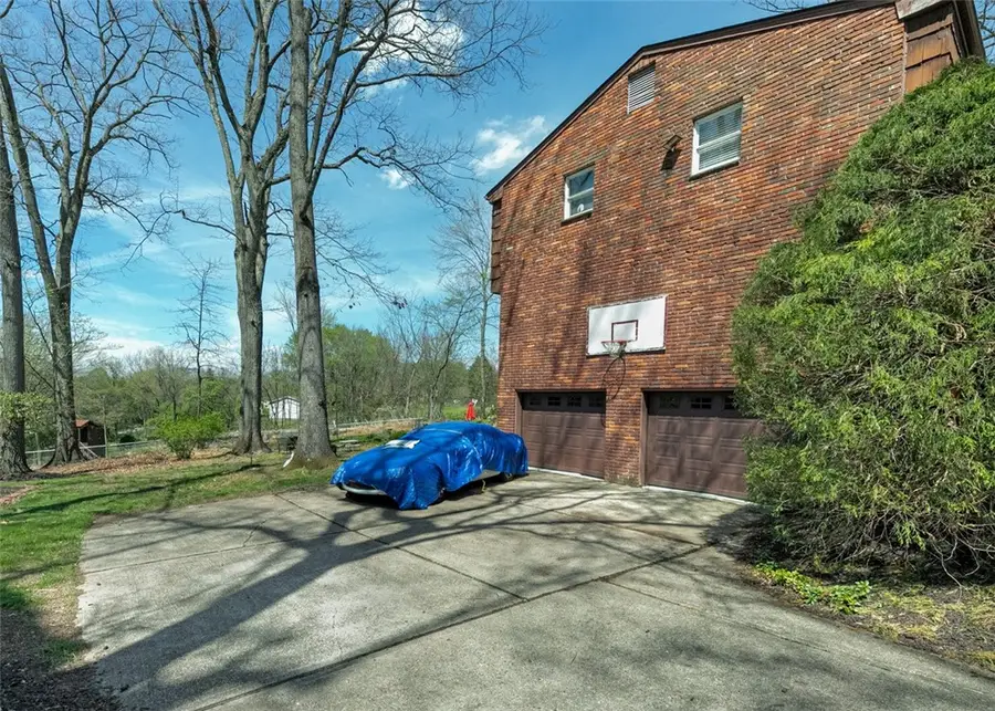 3907 Glencoe Court, Murrysville, PA 15668 - #3