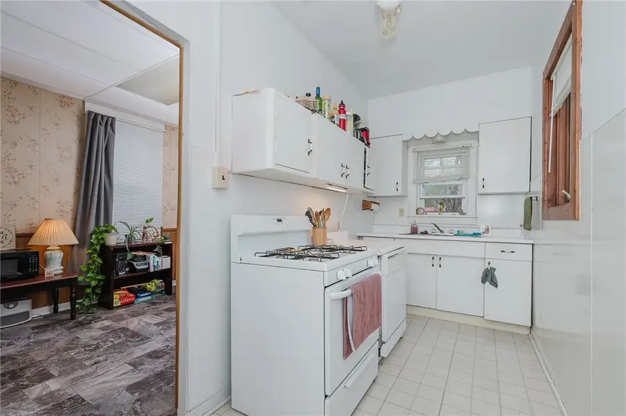 242 N 10th St, Indiana, PA 15701 - #3