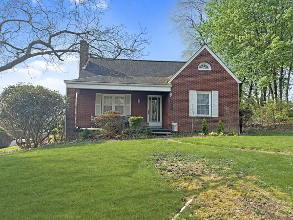 3006 Roosevelt Ave, Aliquippa, PA 15001