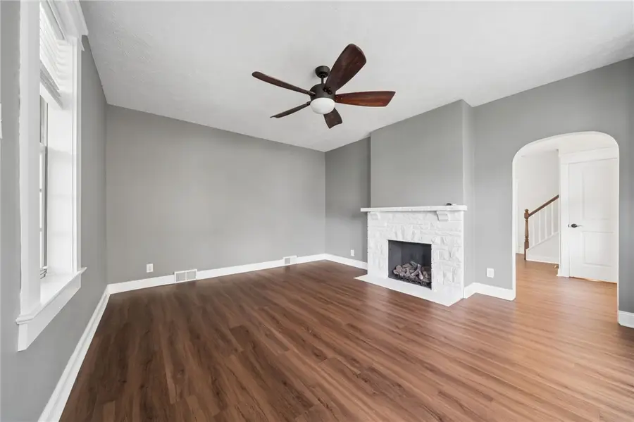 425 Burton Avenue, Washington, PA 15301 - #3