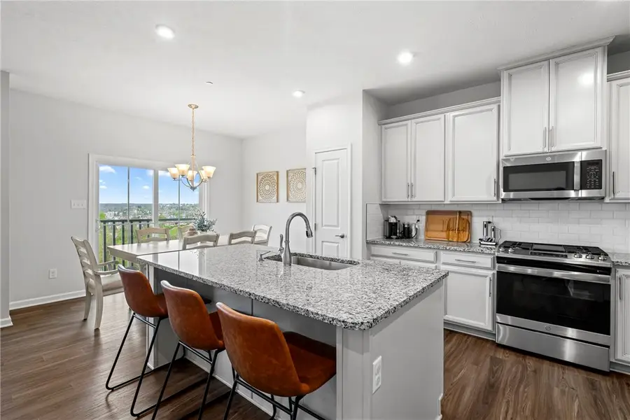 423 Greenwood Dr., Canonsburg, PA 15317 - #3