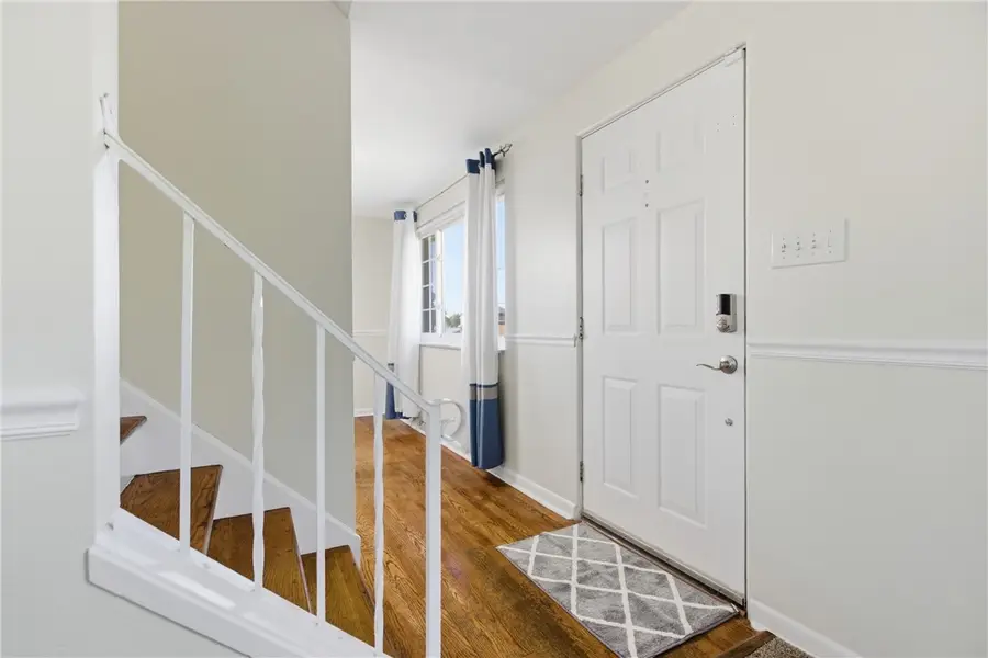 343 Rockfield Rd, Pittsburgh, PA 15243 - #2