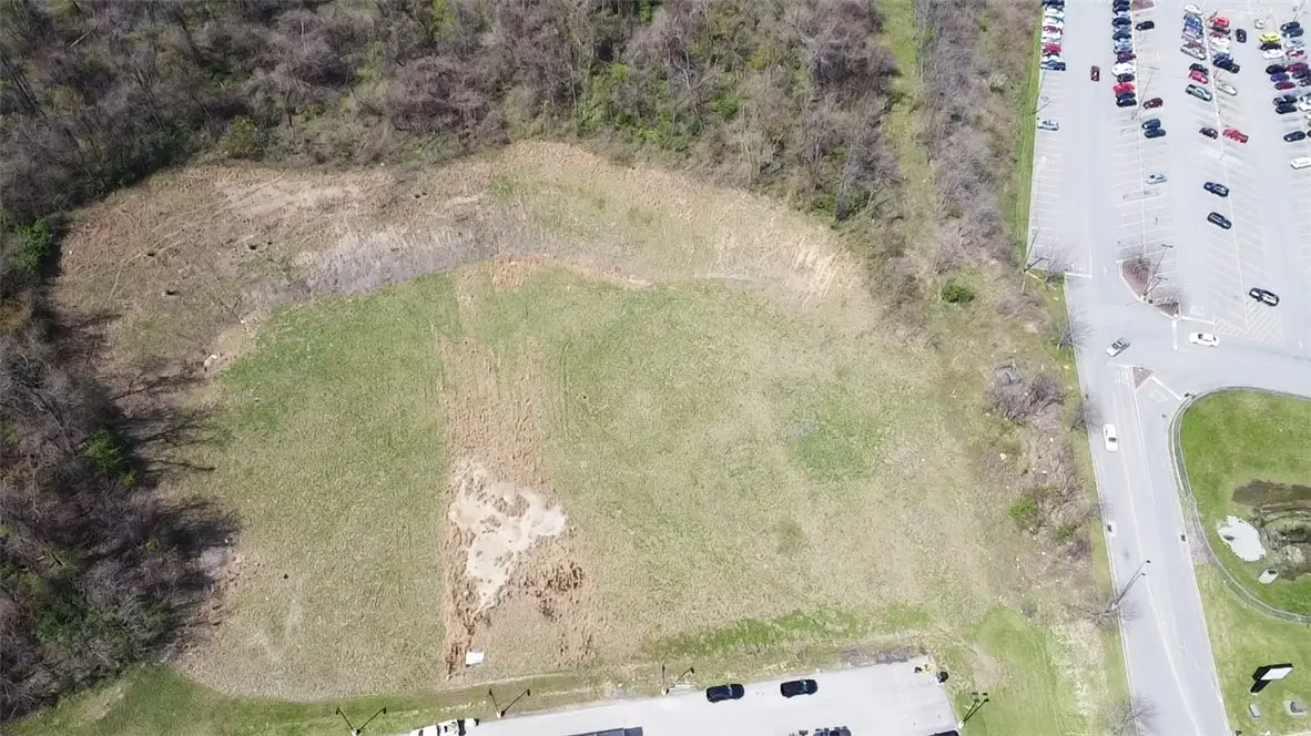 - Morrell Avenue, Connellsville, PA 15425 - #1