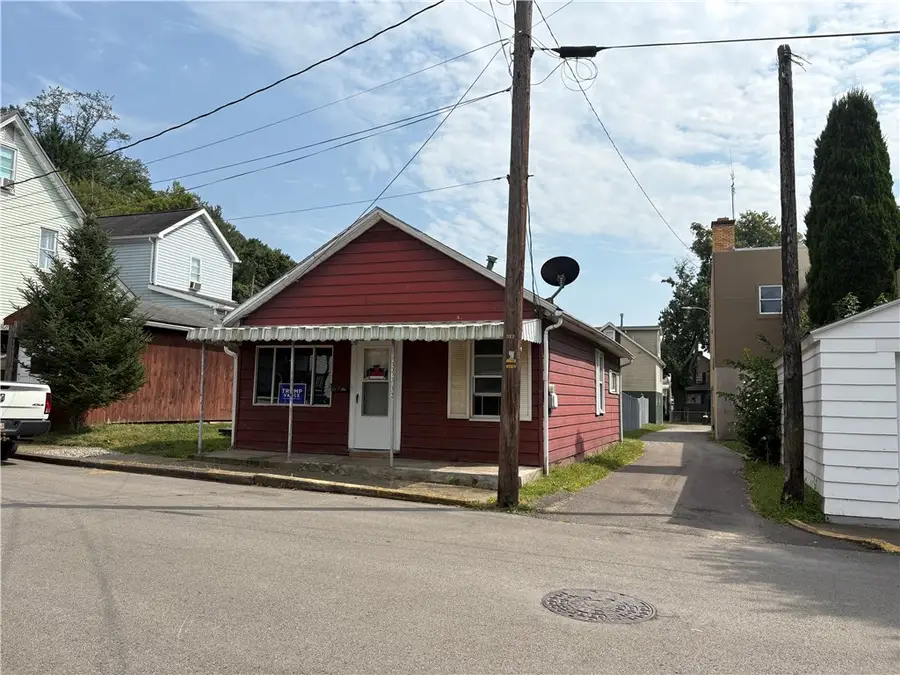 1371 1/2  rear Johnston Ave #1, Kittanning, PA 16201 - #3