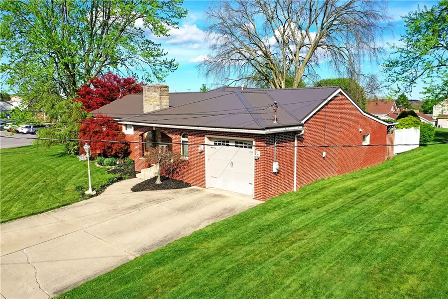 1001 Grant St, Monaca, PA 15061 - #3