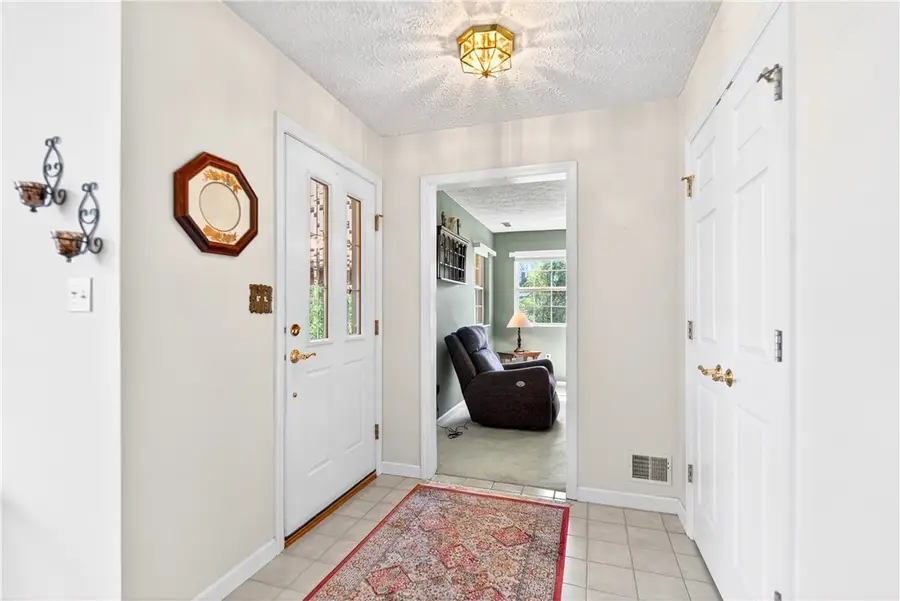 6366 Jefferson Pointe Cir, Clairton, PA 15025 - #2