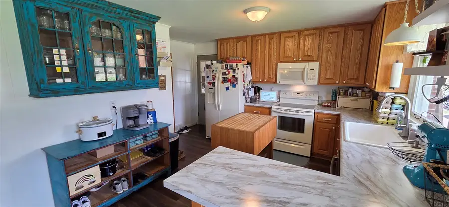 217 Camp Ground Rd, Confluence, PA 15424 - #2