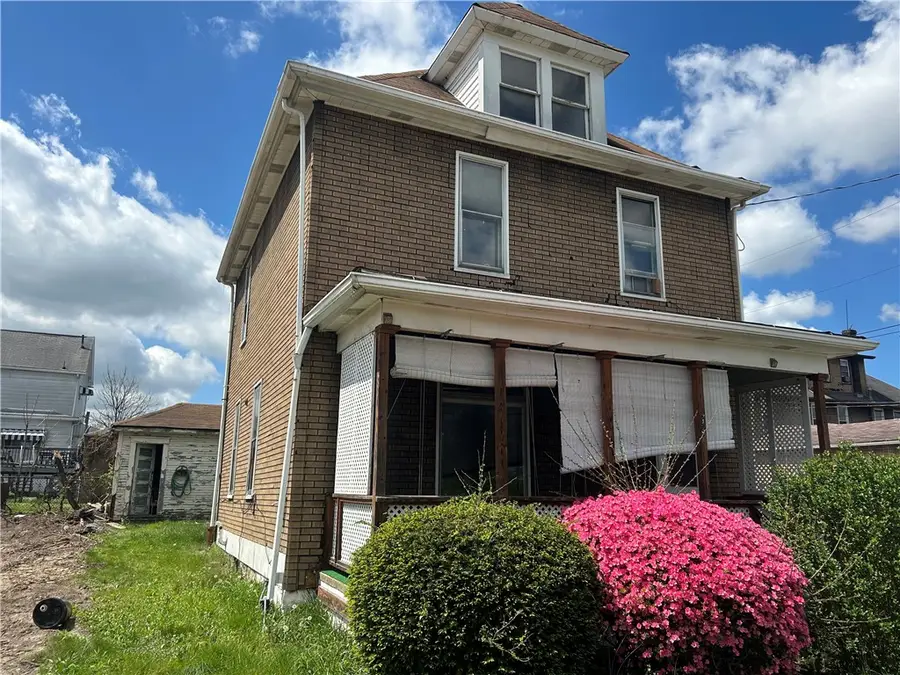 727 S 14th St, Monessen, PA 15062 - #2