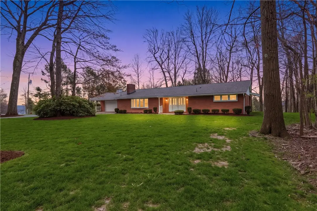 511 Forest Rd, Somerset, PA 15501 - #1